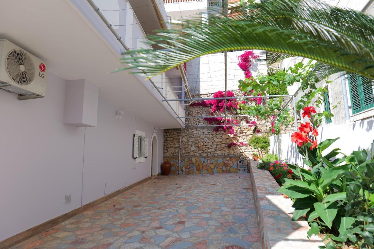 Kosta Apartments Sarandë 외부 사진